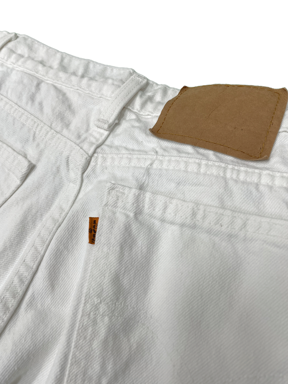 LEVIS 550 WHITE JEANS