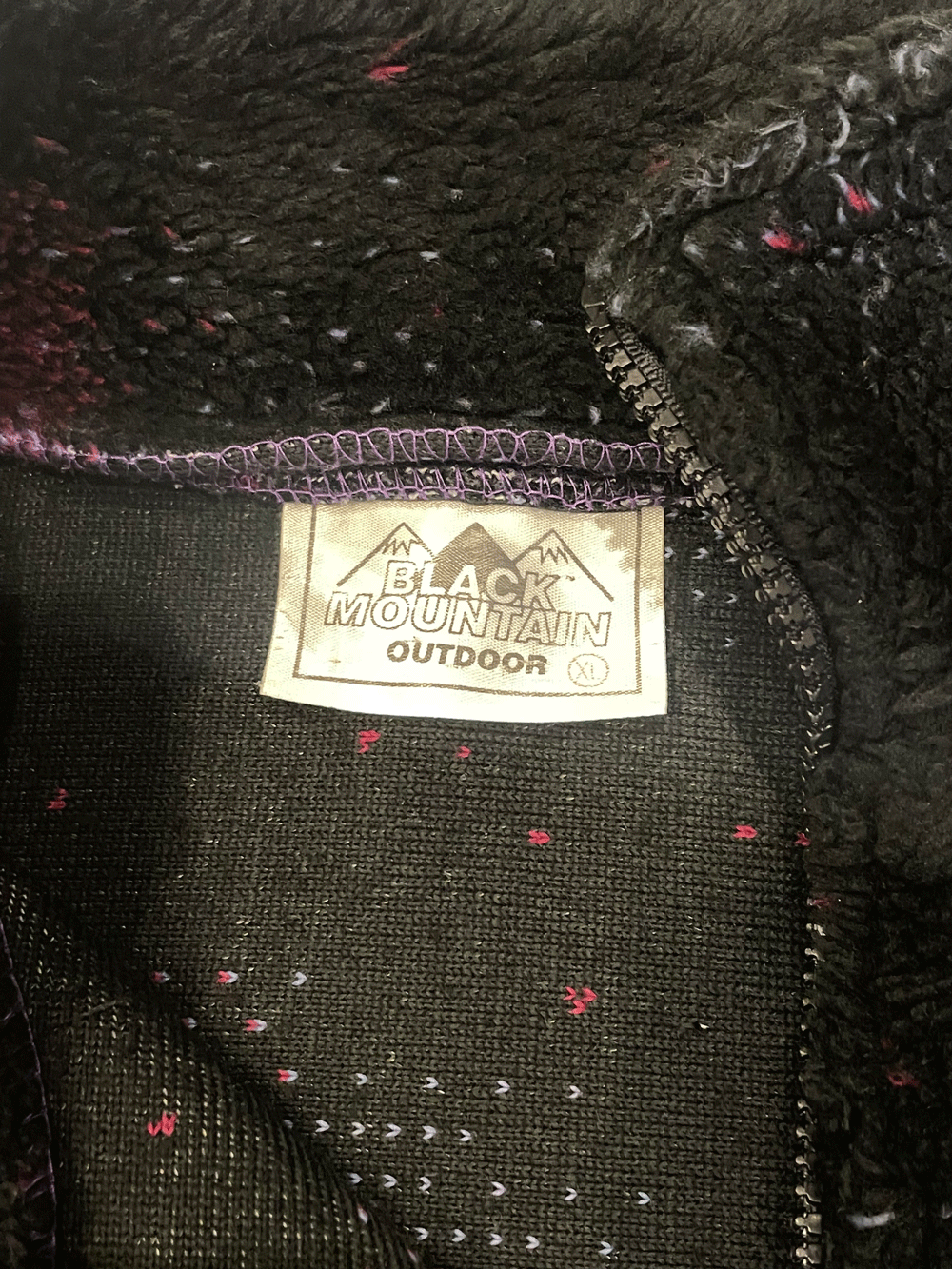 ”BLACK MOUNTAIN” Fleece Jacket