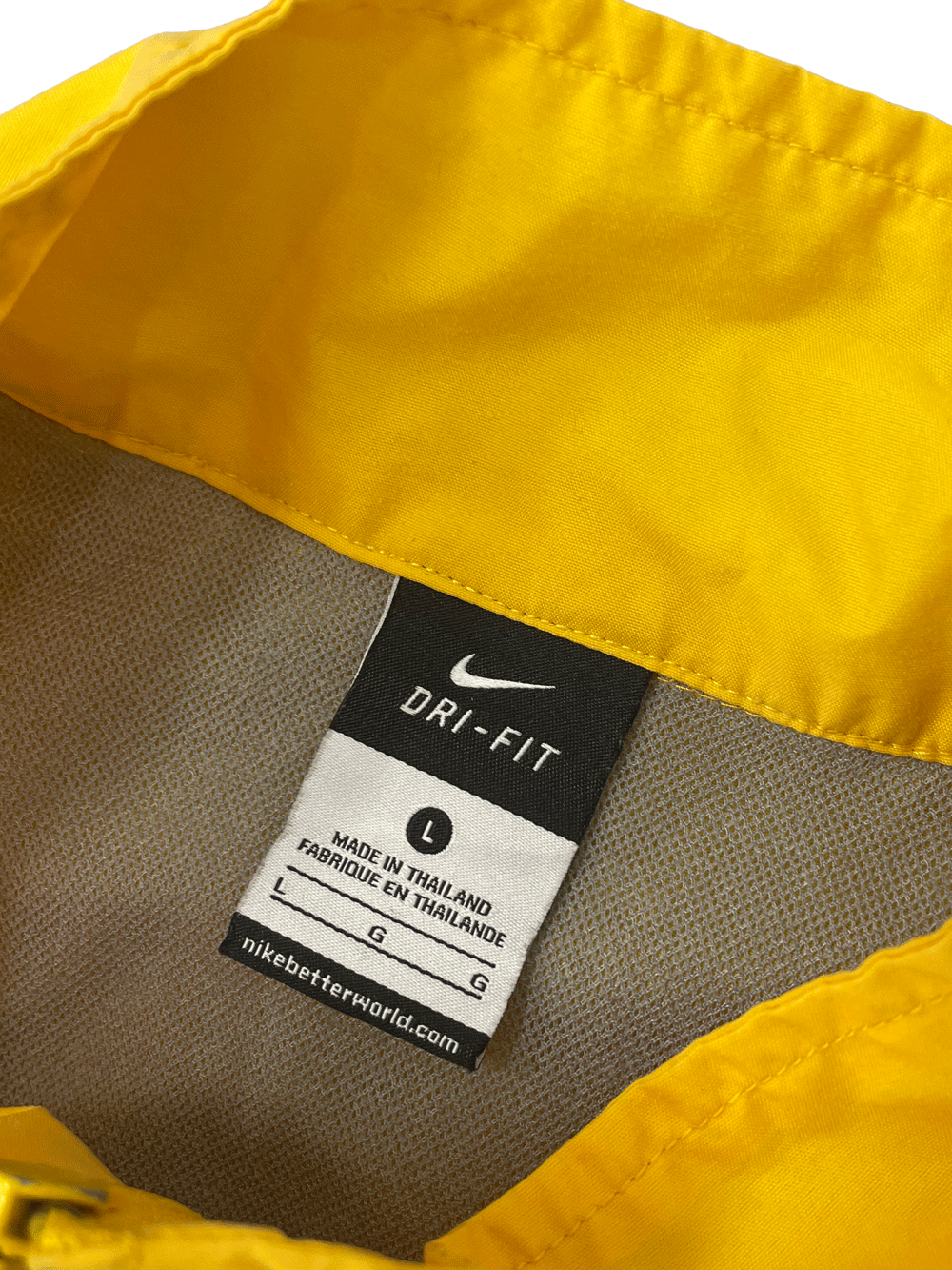 NIKE TRACK JACKET