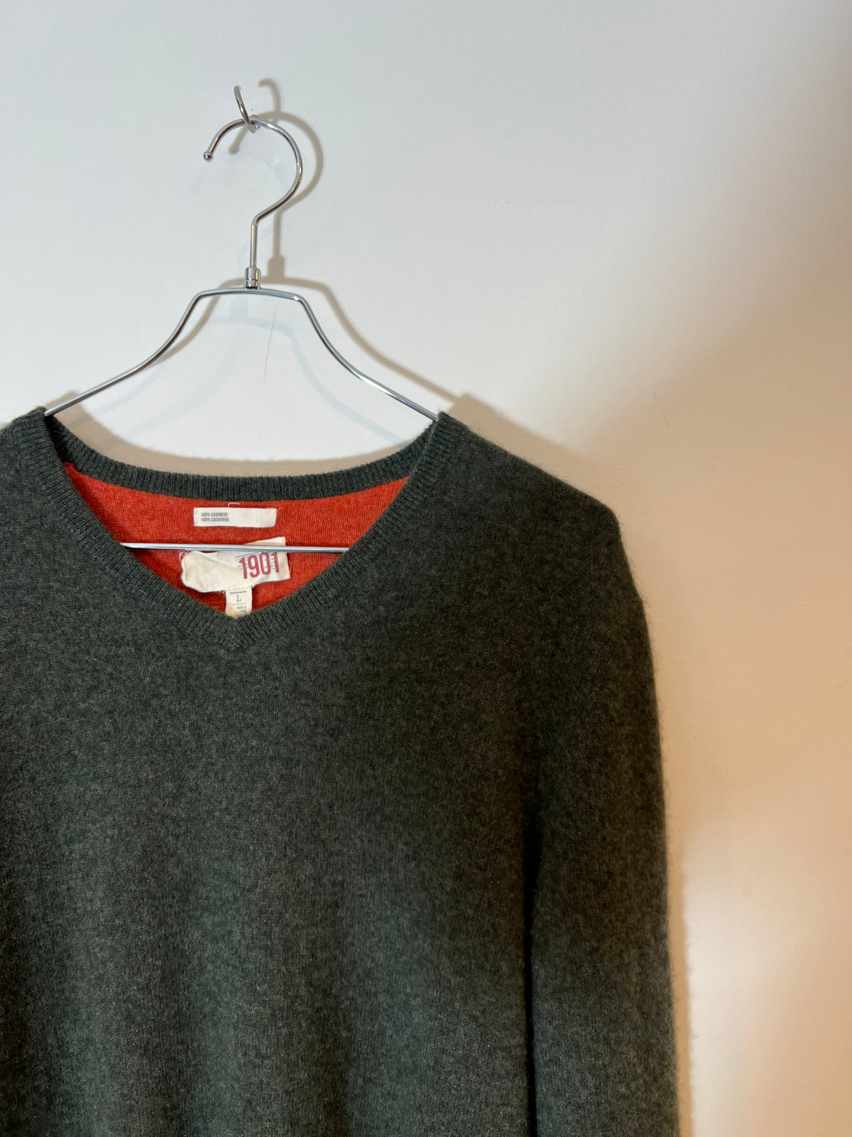"1901 Nordstrom" 100% Cashmere V-Neck Sweater