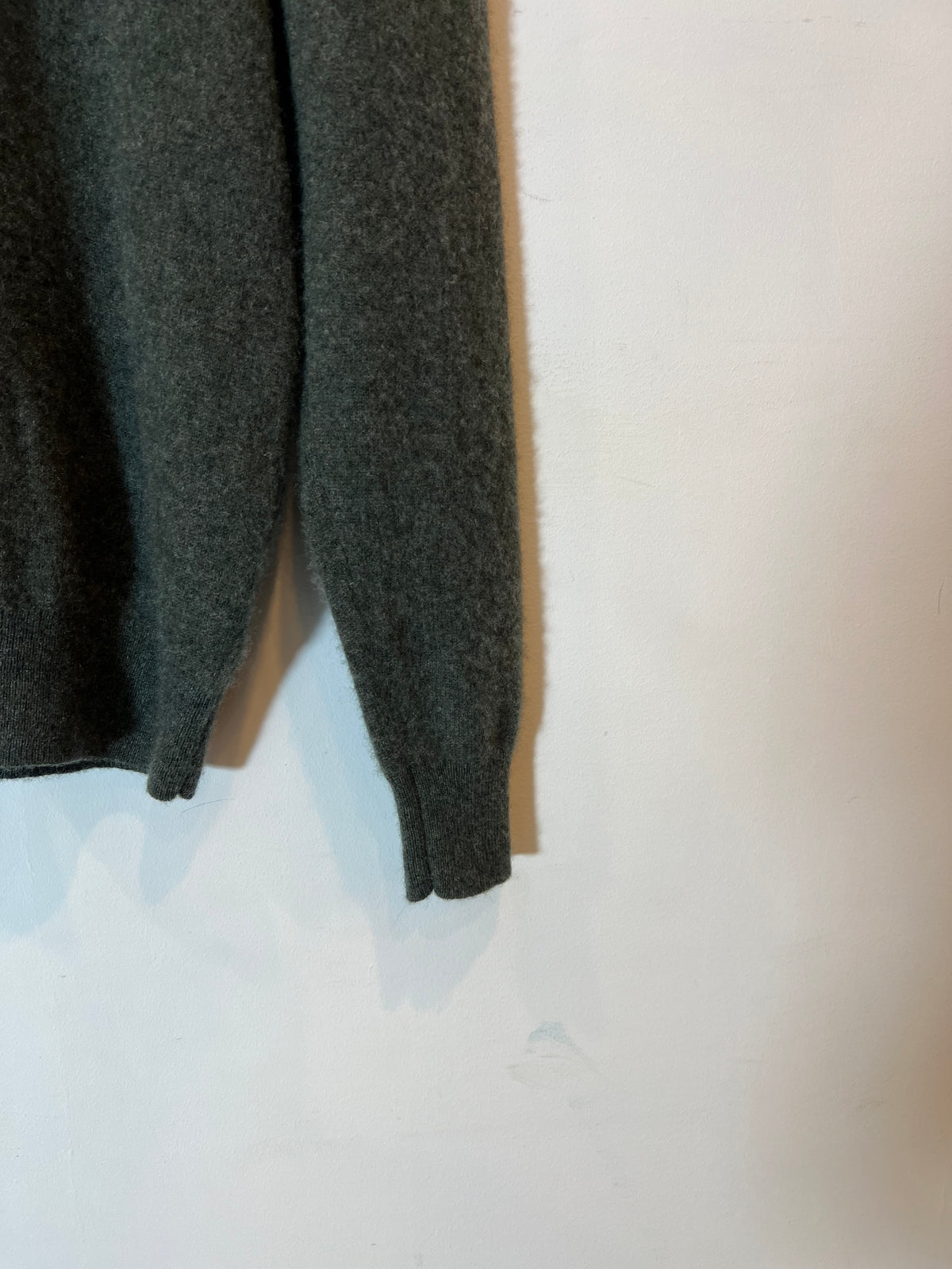 "1901 Nordstrom" 100% Cashmere V-Neck Sweater