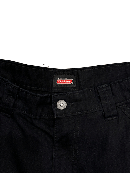 "GENUINE Dickies" Black Cargo Shorts Inner Logo Detail