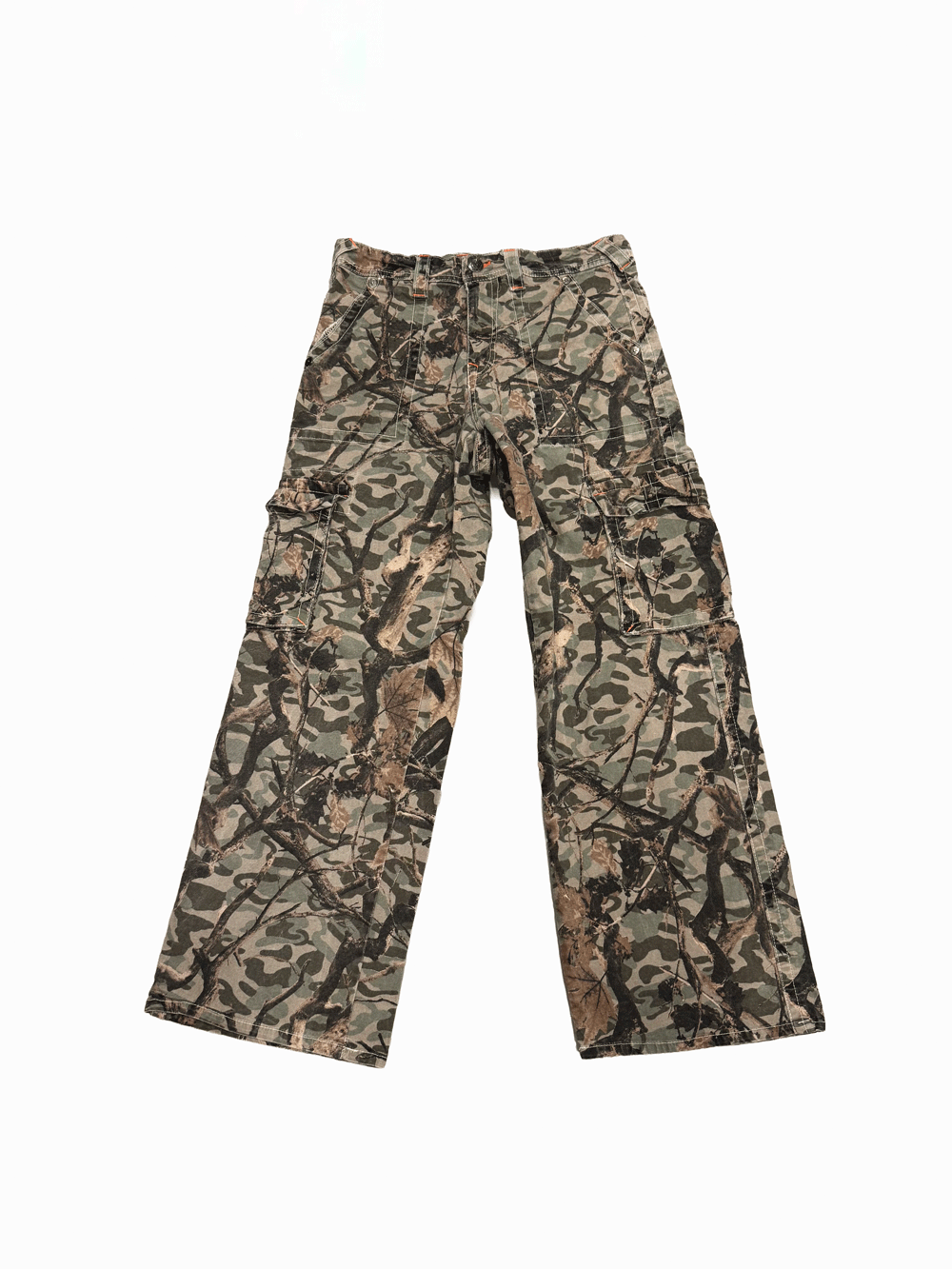 "TRUE RELIGION" Real Tree Camo Cargo Pants
