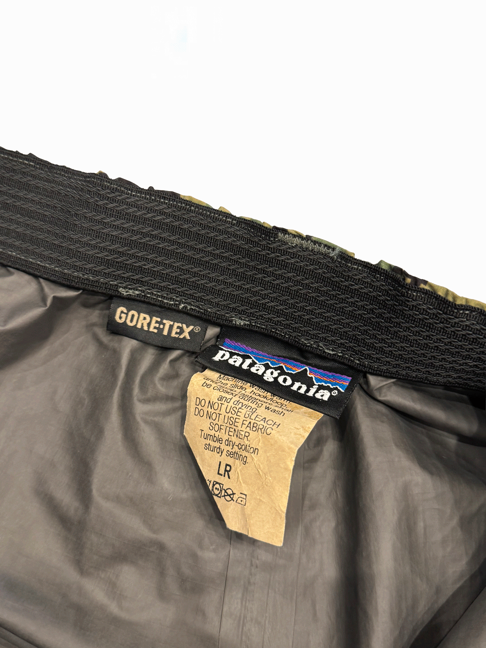 "Patagonia"GORE-TEX AOR2 NWU MARS