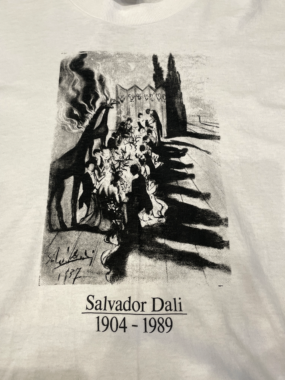 90'S "Salvador Dali" Multi Print T-shirt【DEAD STOCK】