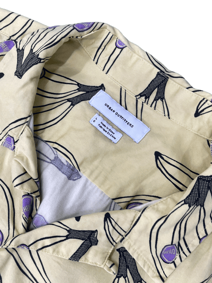 URBAN OUTFITTERS S/S SHIRT
