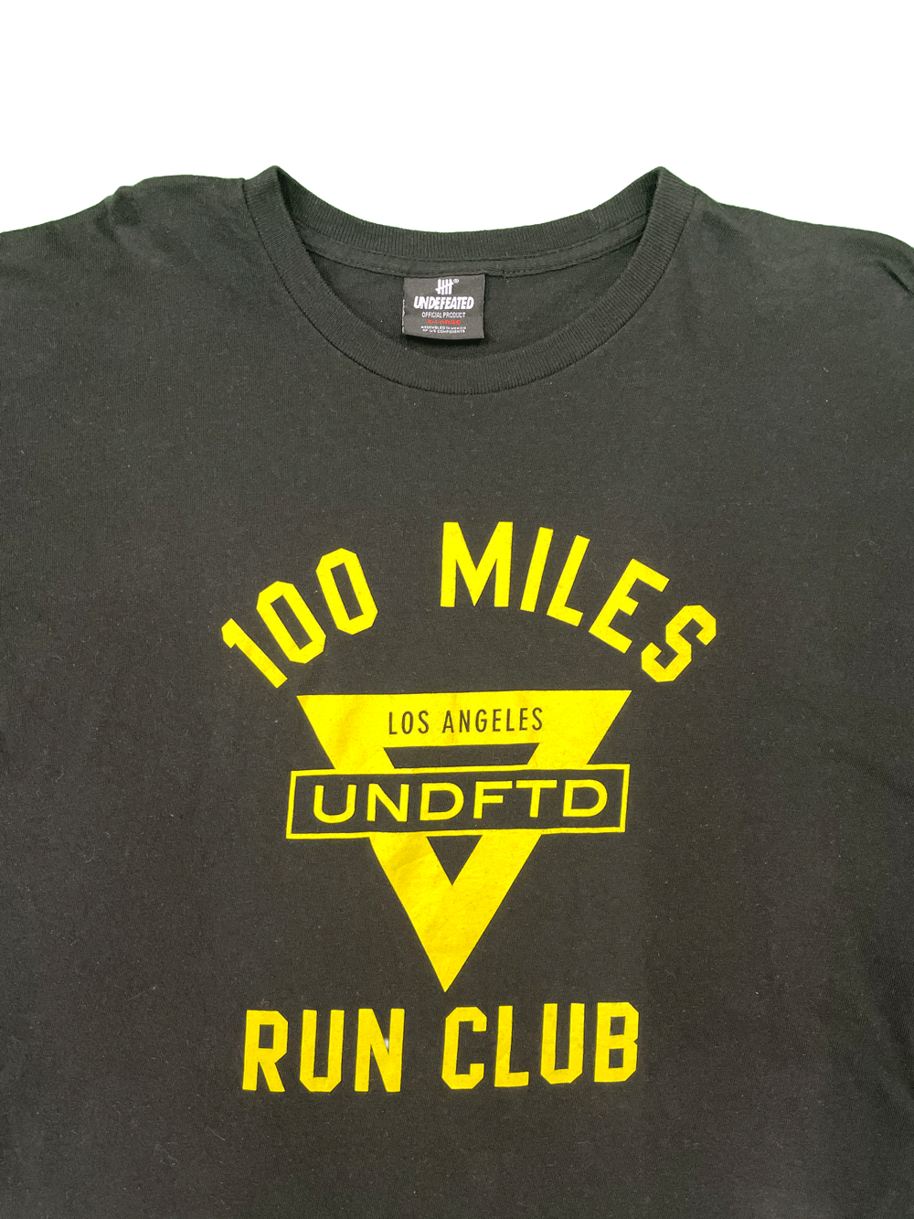 "100MILES RUN CLUB" LA UNDEFEATED T-SHIRT