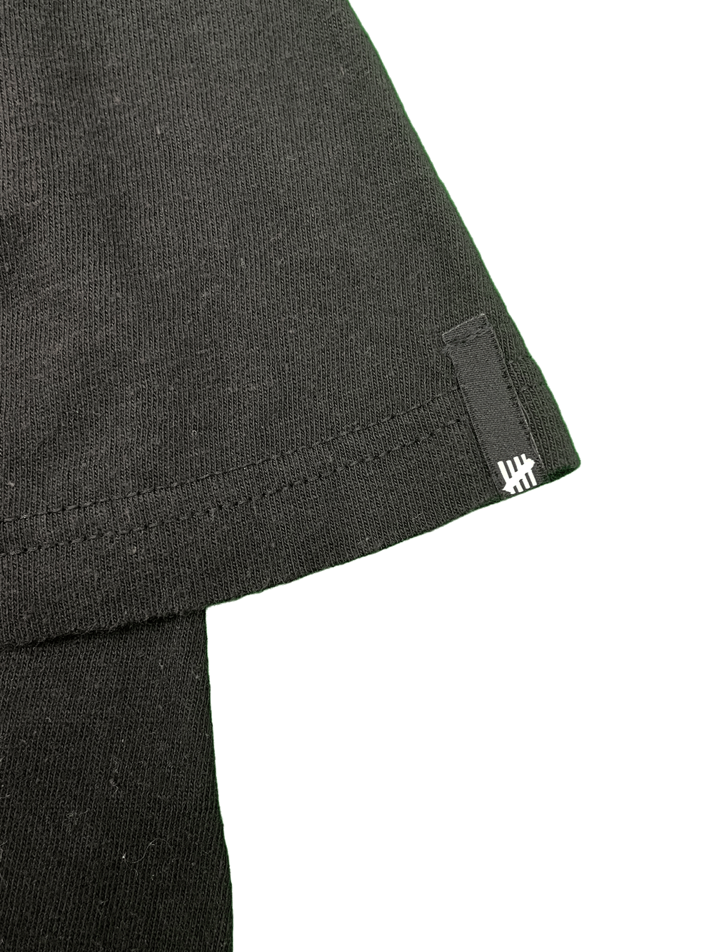 "100MILES RUN CLUB" LA UNDEFEATED T-SHIRT