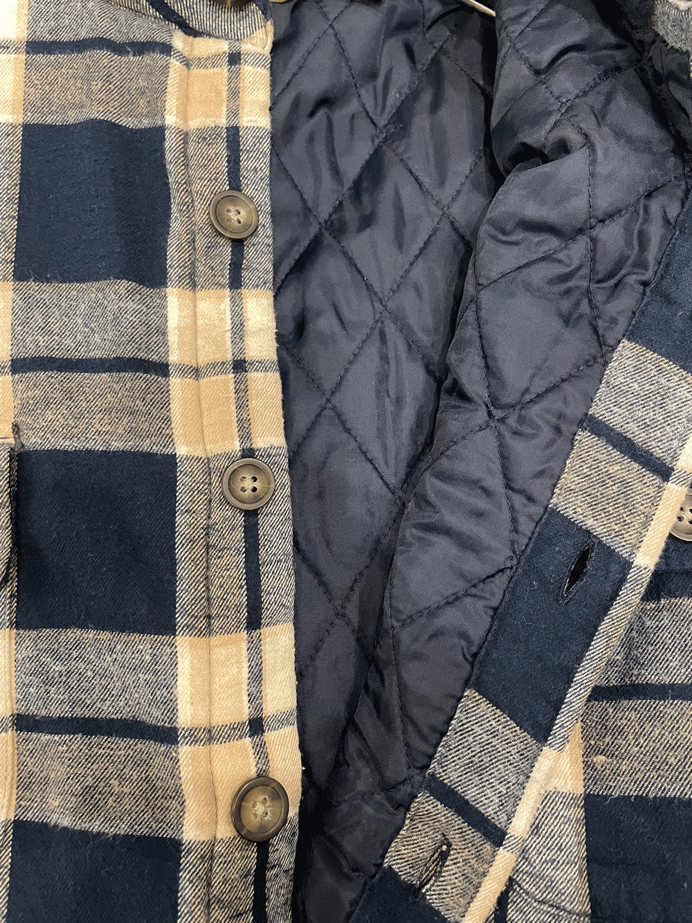 "ST JOHN'S BAY" QUILTED LINED FLANNEL SHIRT