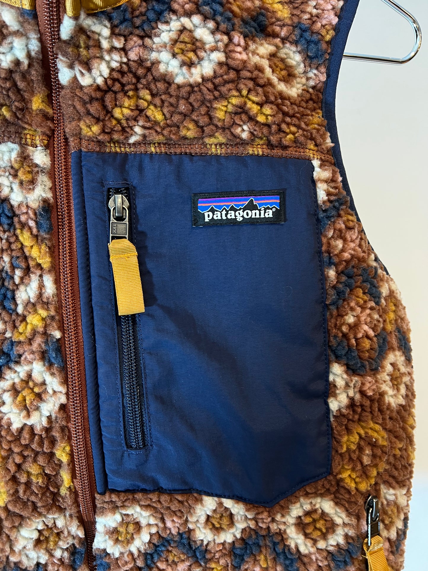 "Patagonia"Women's Classic Retro-X Vest "TC