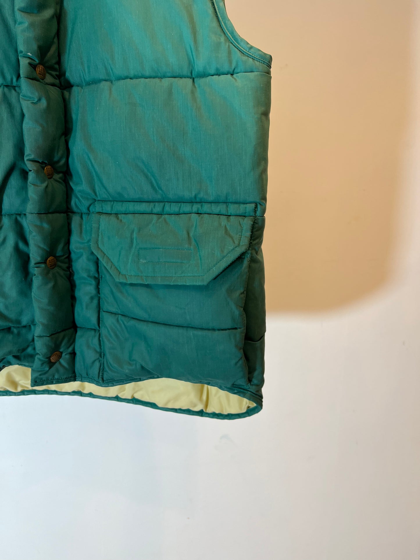 80's "Columbia" Nylon Down Vest (Yellow Tag)