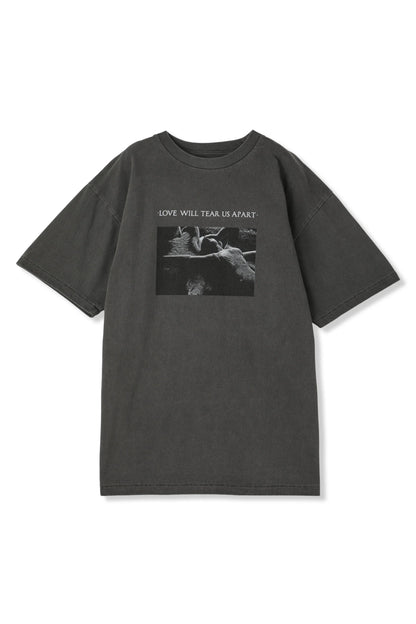 INSONNIA PROJECTS × JOY DIVISION LOVE WILL TELL US APART TEE
